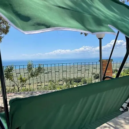 Enzo Villa Monte SantʼAngelo